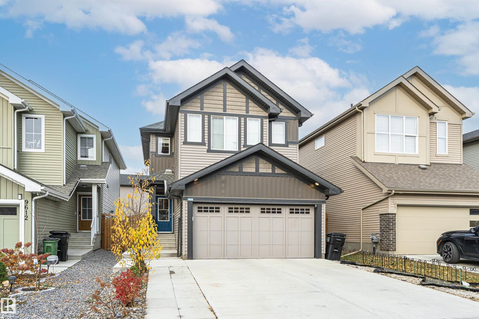Property Photo:  9616 230 Street NW  AB T5T 7R4 