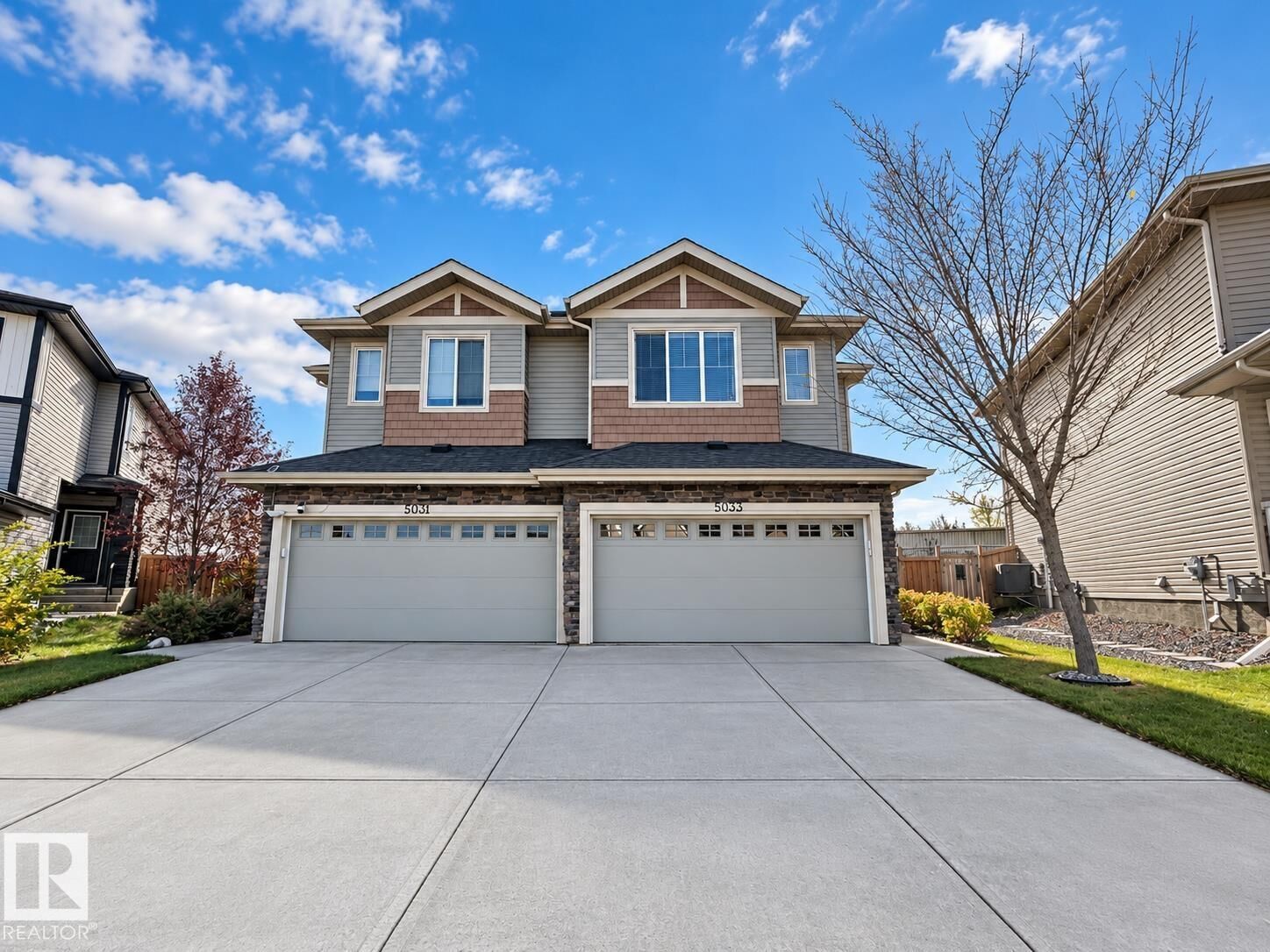 Property Photo:  5033 Andison Close SW  AB T6W 3T4 