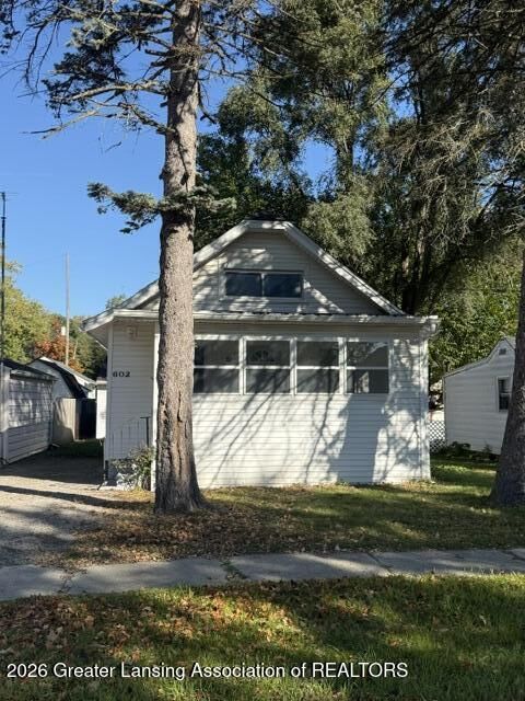 Property Photo:  602 E Bird Street  MI 49203 