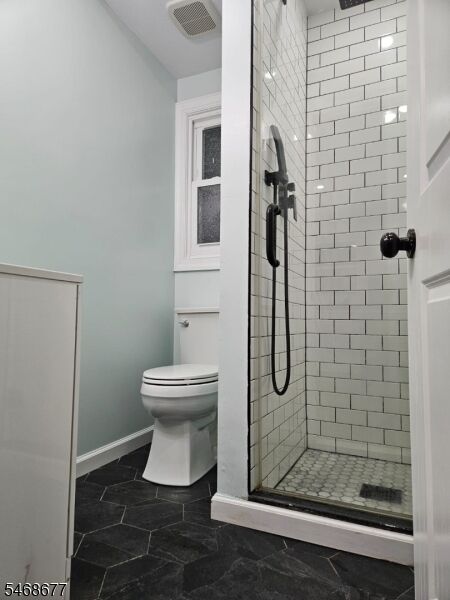 Property Photo:  18 Mountainside Dr  NJ 07461 