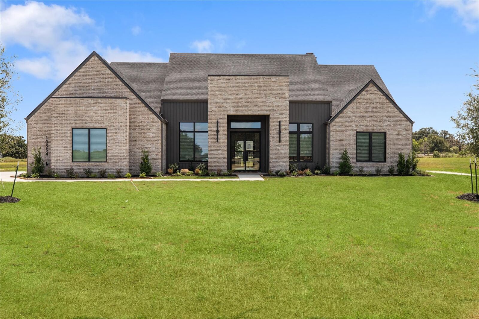 Property Photo: 10354 Charlinda Lane TX 77808