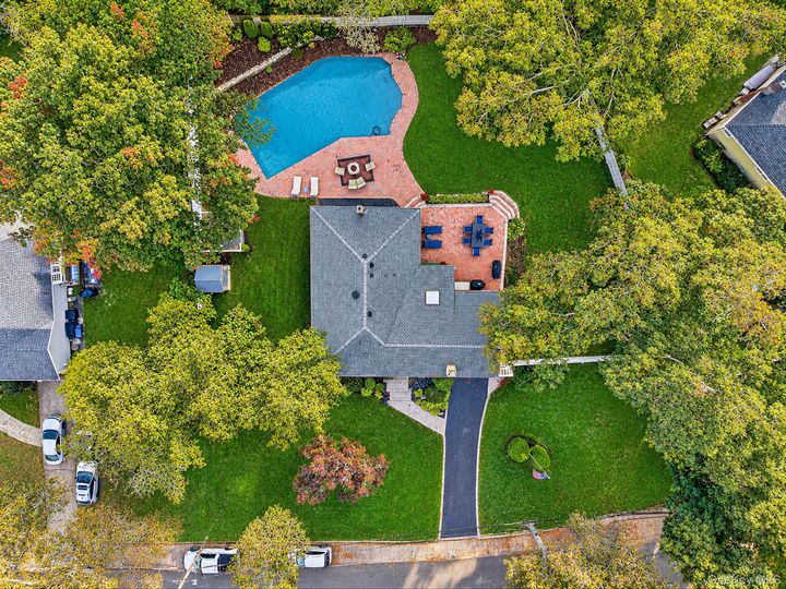 Property Photo:  7 Abby Drive  NY 11731 