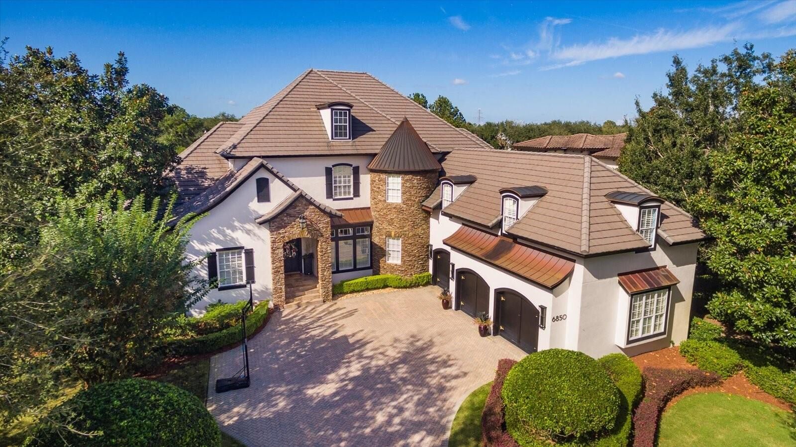 Property Photo: 6850 Valhalla Way FL 34786