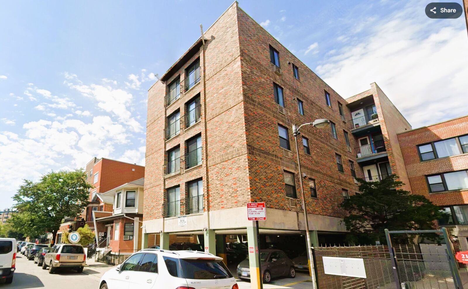 Property Photo: 222 W 22nd Place 4A IL 60616