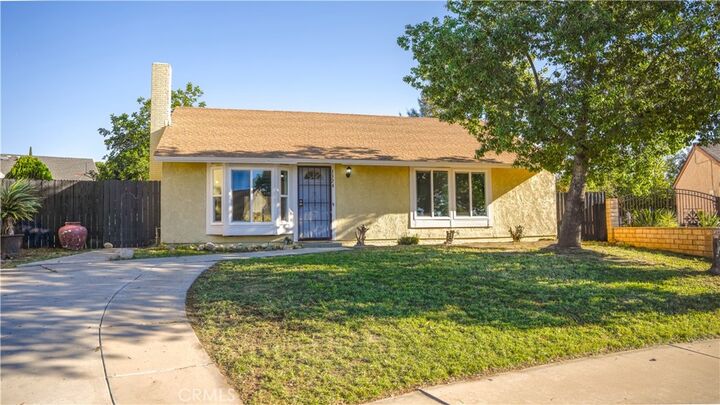Property Photo:  1324 W Morgan  CA 92376 