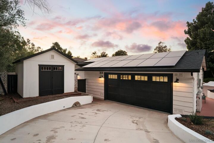 Property Photo: 13953 Sagewood Dr CA 92064