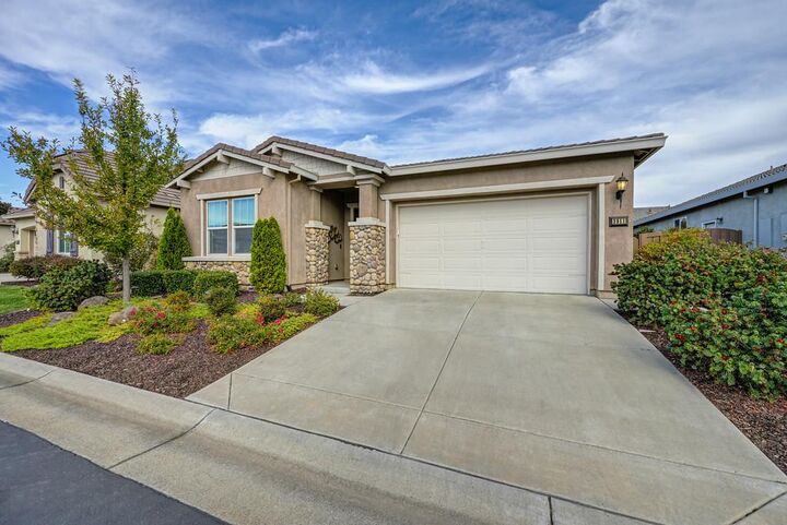 Property Photo:  3911 Don River Lane  CA 95834 