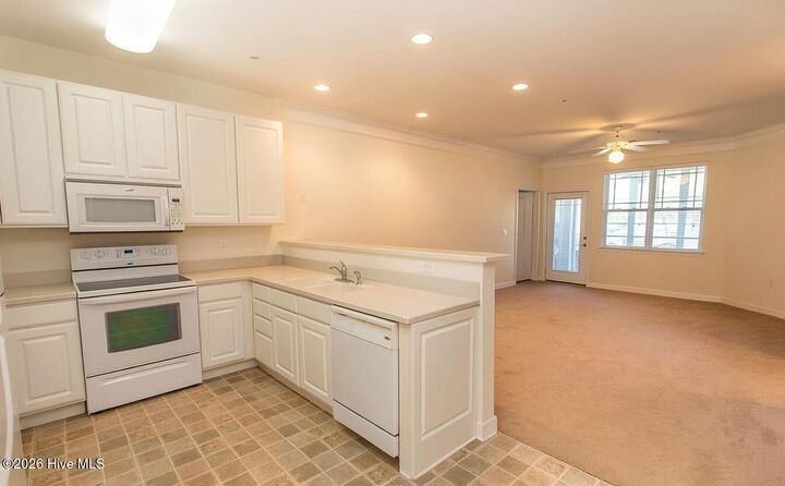 Property Photo:  395 S Crow Creek Drive NW Unit 1401  NC 28467 
