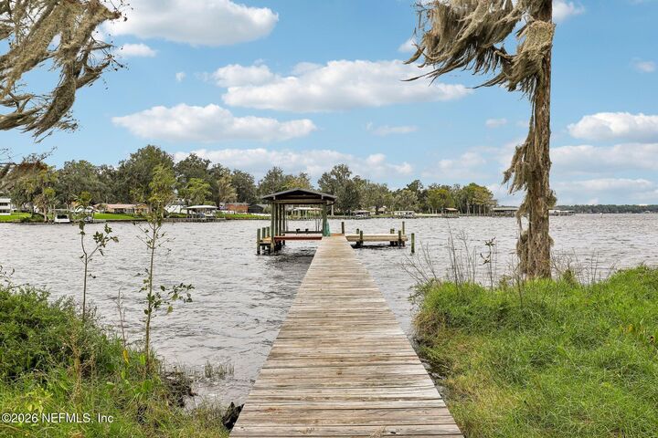 Property Photo:  1820 Waterbury Lane  FL 32003 