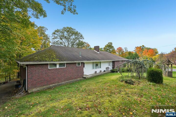 Property Photo:  767 Berdan Avenue  NJ 07470 