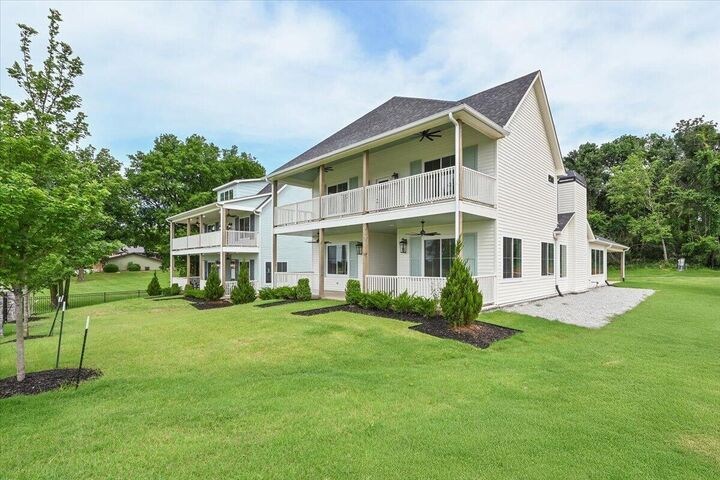 Property Photo: 29993 S 567 Road OK 74331
