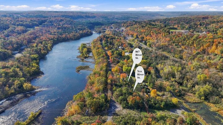 Property Photo:  867 River Street  MN 55084 
