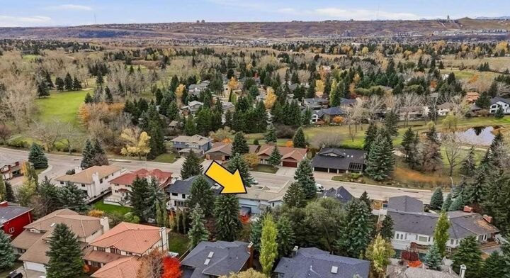 Property Photo:  1216 Varsity Estates Drive NW  AB T3B 5H8 