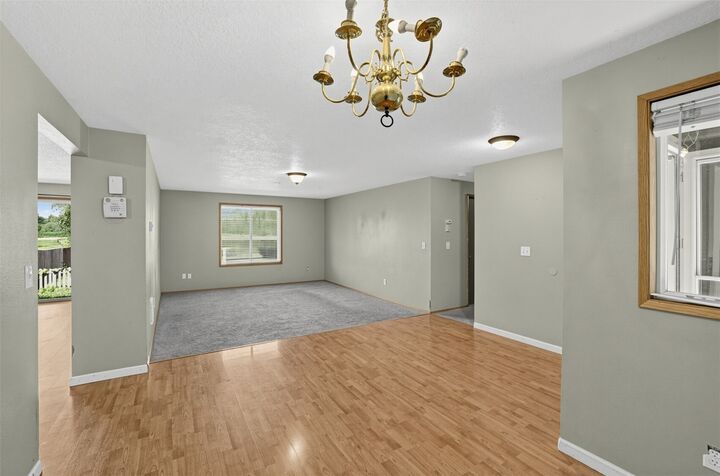 Property Photo: 14620 NE 51st Street WA 98682