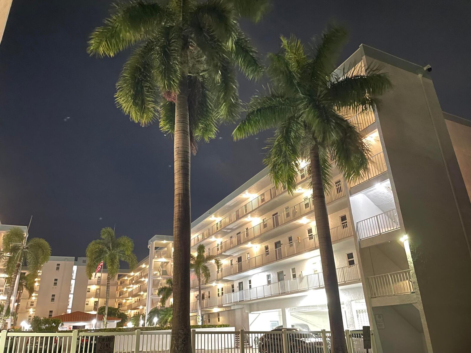Property Photo: 4629 Poinciana Street 522 FL 33308