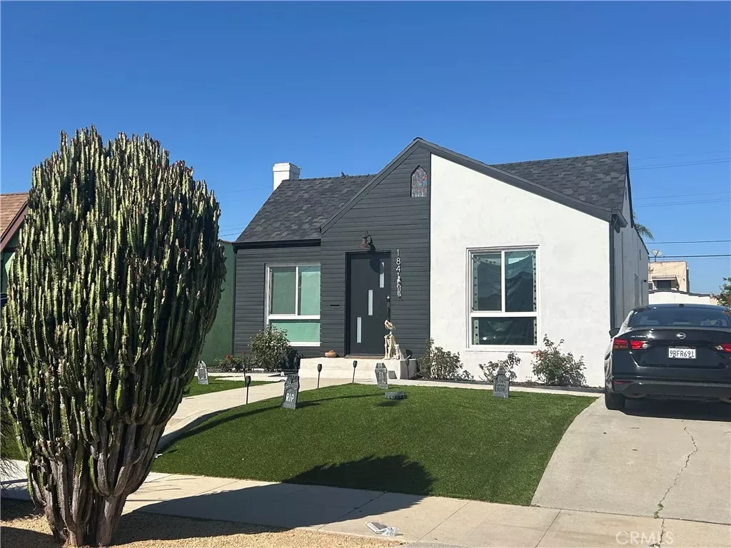 Property Photo:  1841 W 70th  CA 90047 