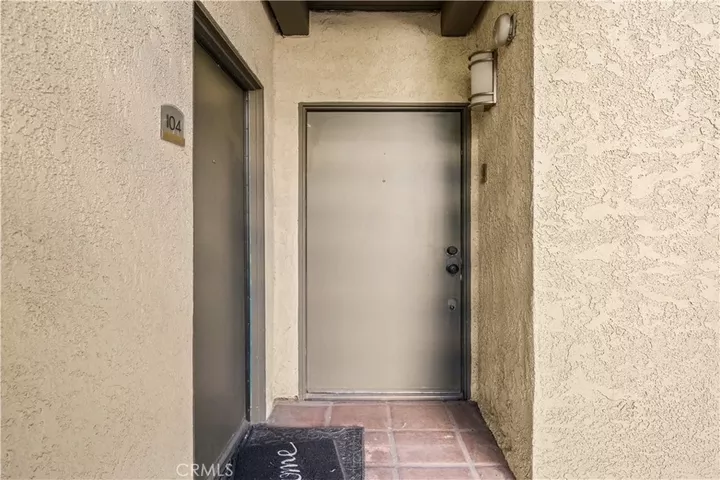 Property Photo:  64 N Mar Vista Avenue 103  CA 91106 