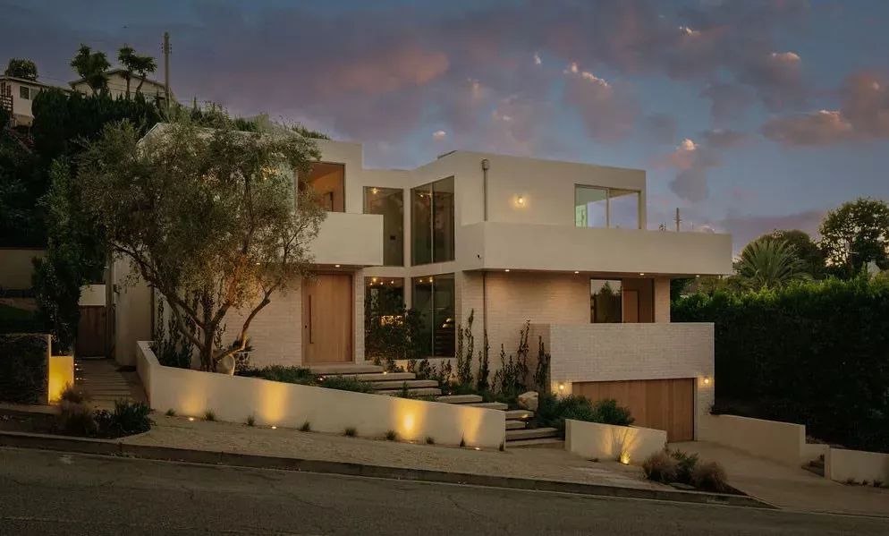 Property Photo:  3253 Inglewood  CA 90066 