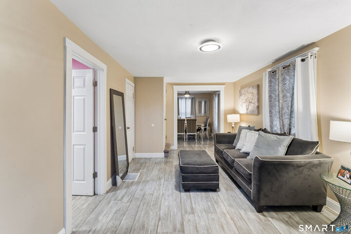Property Photo:  24 High Street  CT 06516 