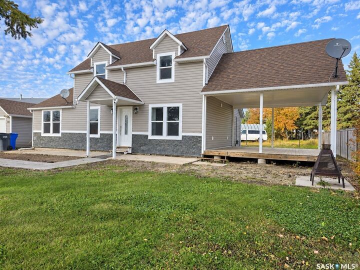 Property Photo:  110 Prothero Avenue W  SK S0A 0M0 