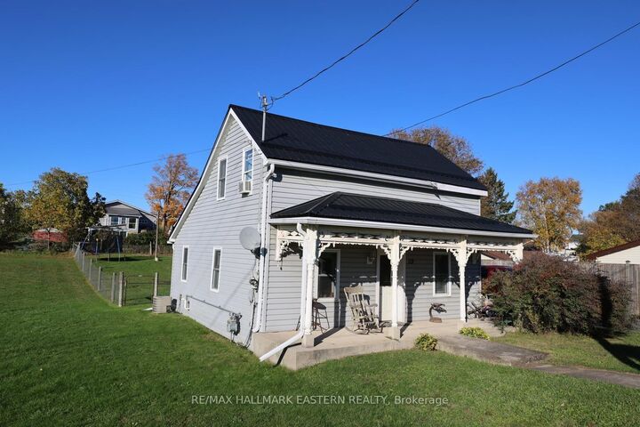 Property Photo:  59 Ottawa Street E  ON K0L 1Z0 