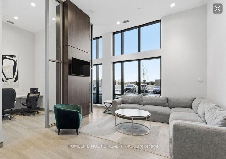 Property Photo:  8020 Derry Road 320  ON L9T 9N3 