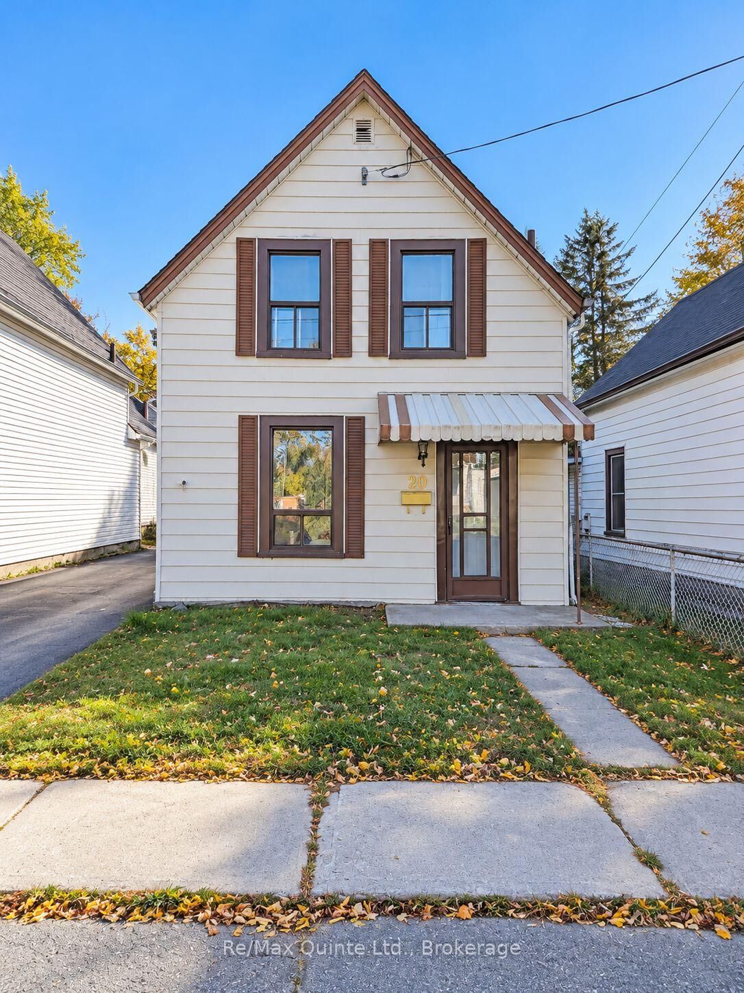 Property Photo:  20 Bettes Street  ON K8N 3W3 