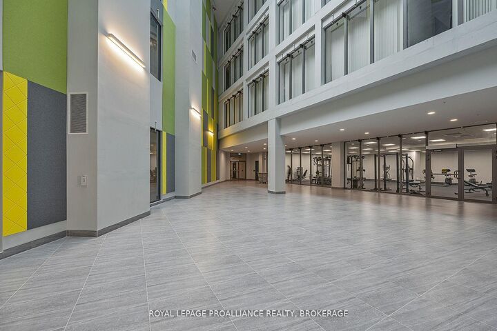 Property Photo:  652 Princess Street 525  ON K7L 1E5 