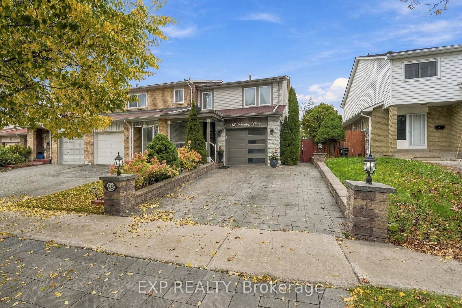 Property Photo:  88 Valdor Drive  ON M1V 1R5 
