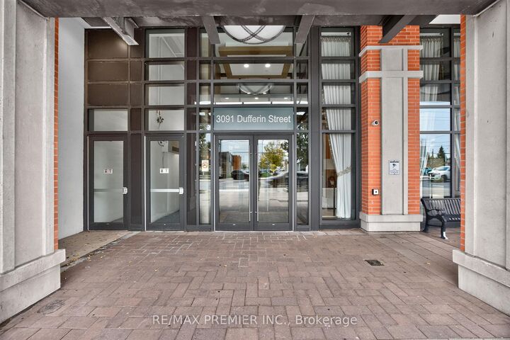 Property Photo:  3091 Dufferin Street 704  ON M6A 0C4 