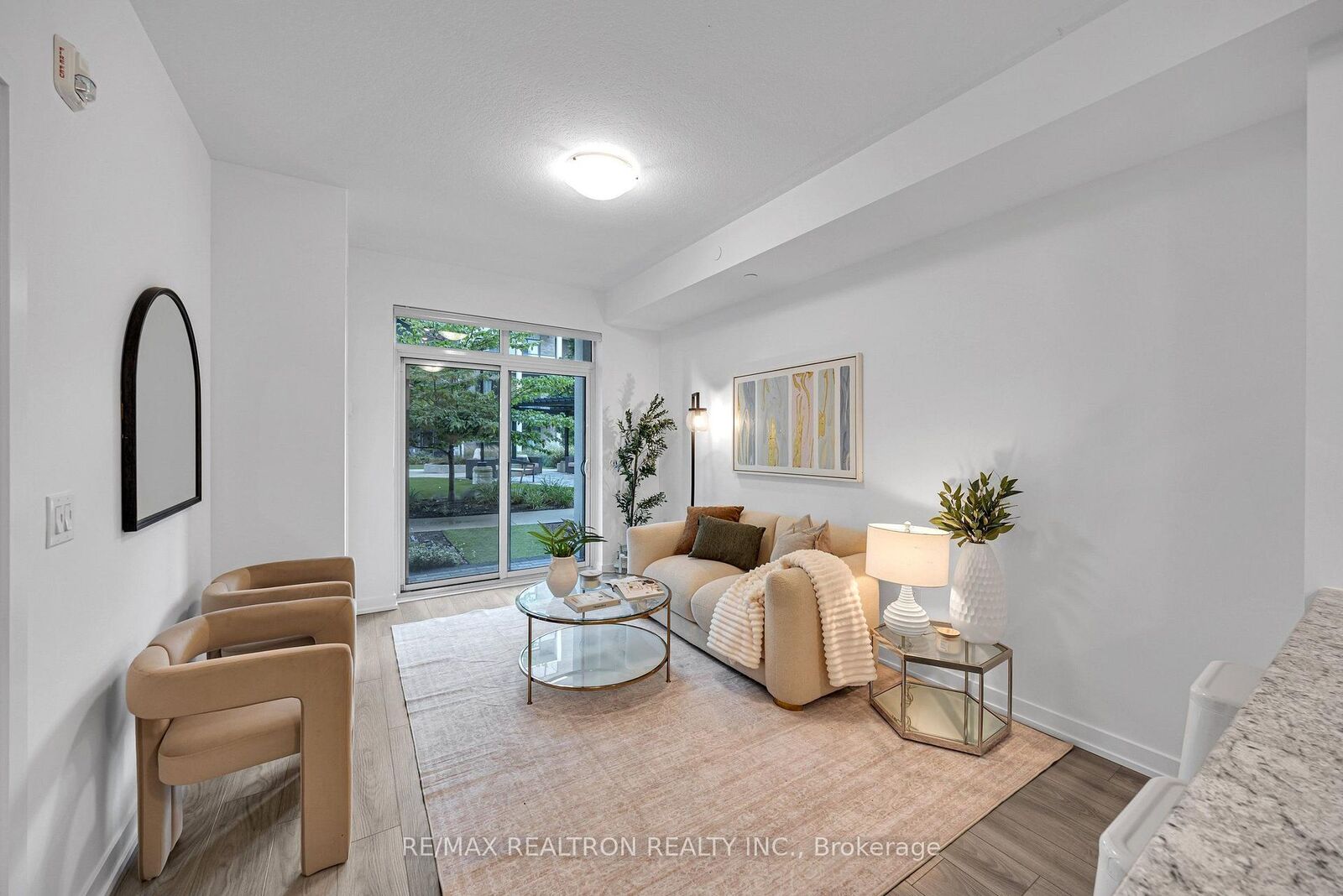 Property Photo:  5055 Greenlane Road 140  ON L3J 2J3 