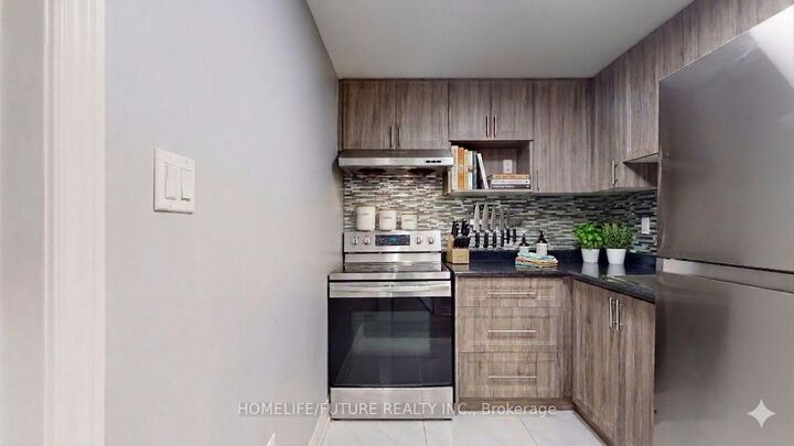 Property Photo:  50 Neelands Crescent Bsmt  ON M1E 0B6 