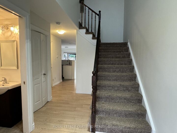 Property Photo:  4422 Christopher Court  ON L0R 1B5 