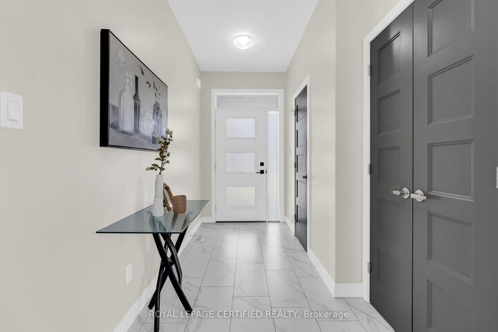 Property Photo: 3380 Singleton Avenue 36 ON N6L 0E8