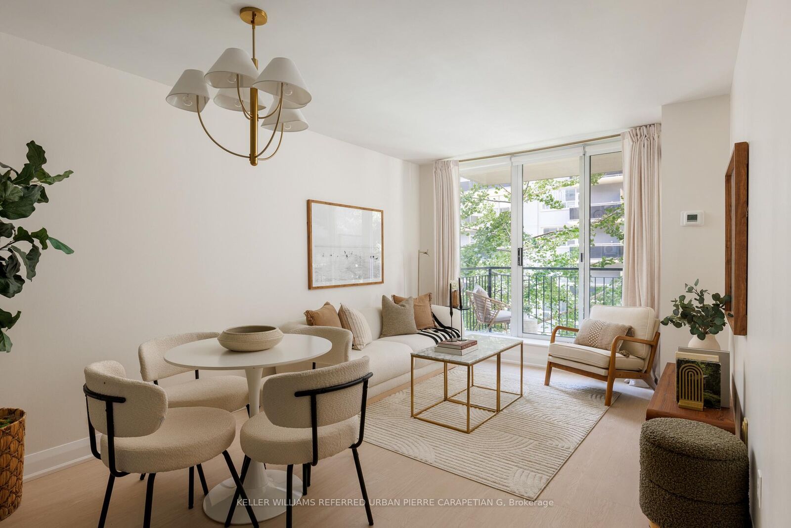 Property Photo:  188 Redpath Avenue 402  ON M4P 3J2 