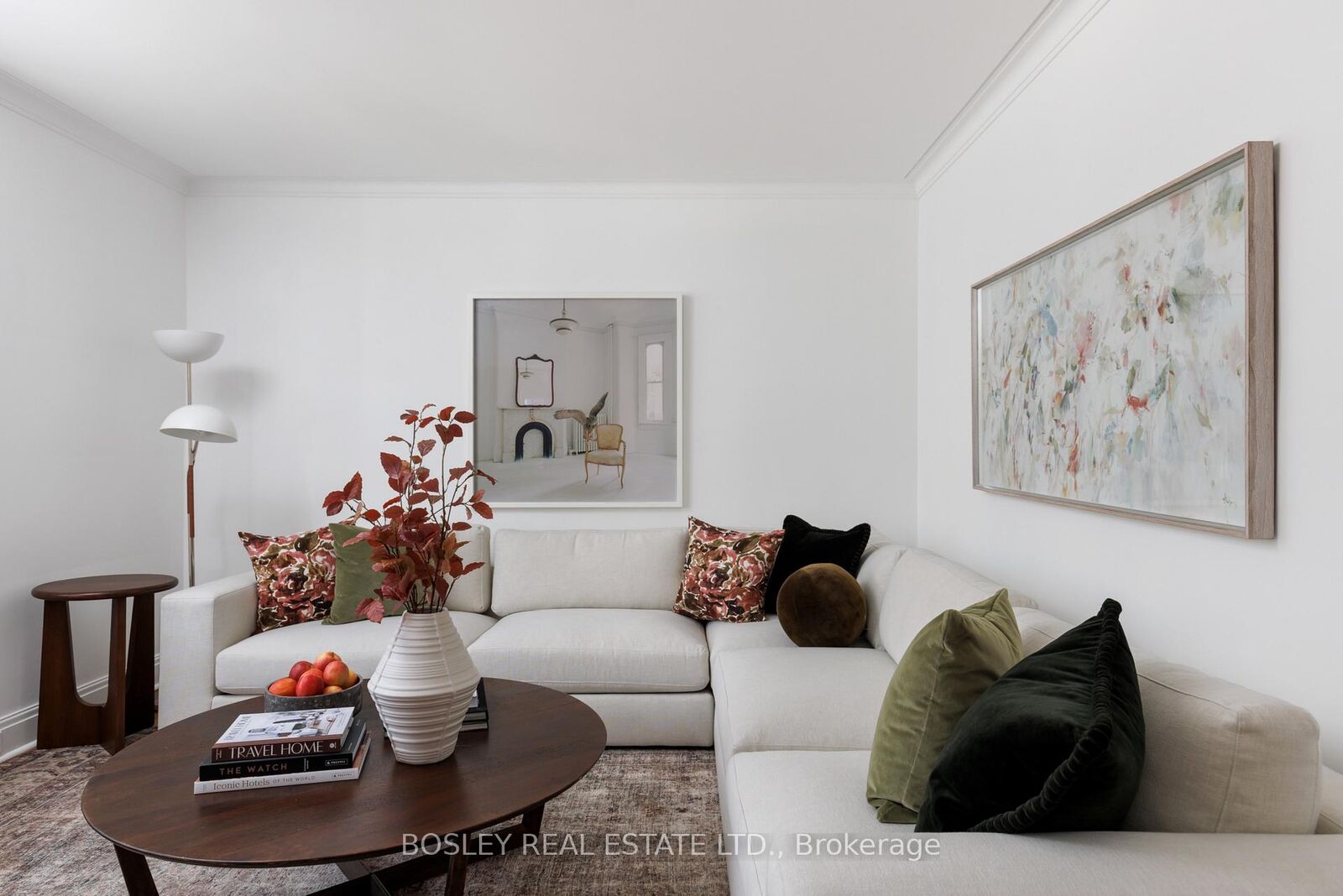 Property Photo:  128 Leacrest Road  ON M4G 1E8 