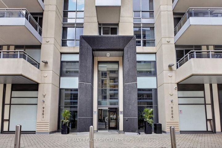 Property Photo:  9201 Yonge Street NW 1004  ON L4C 1H9 