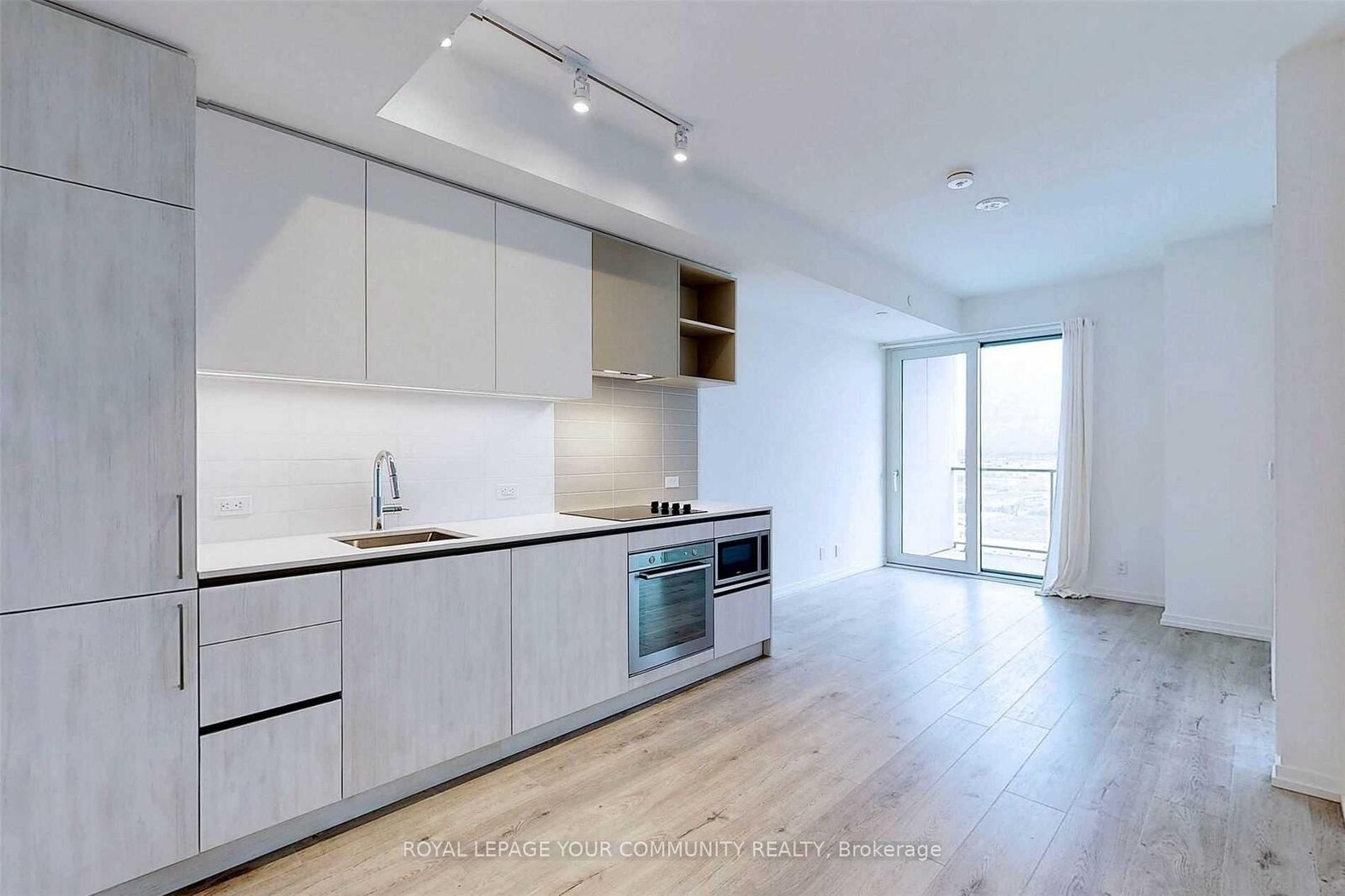 Property Photo: 1000 Portage Parkway 2301 ON L4K 0L1