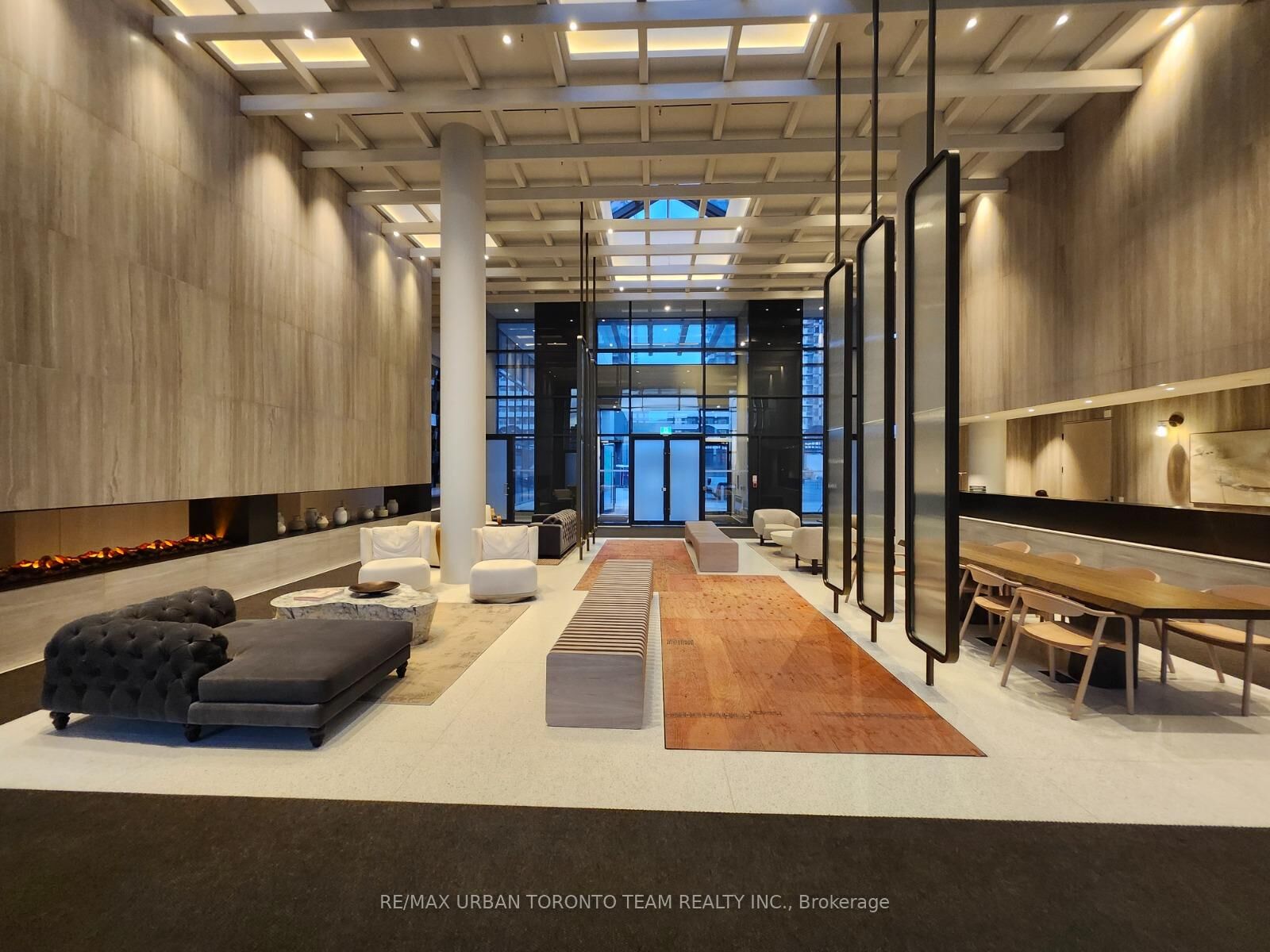 Property Photo:  195 Commerce Street 2608  ON L4K 0P9 