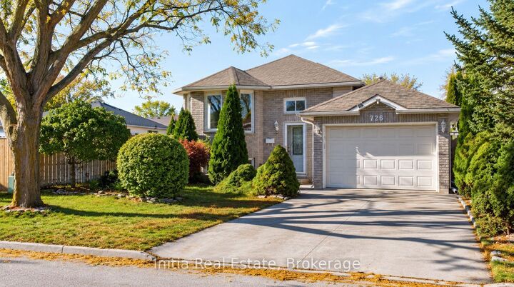 Property Photo:  726 Sandison Street N  ON N9E 4T2 