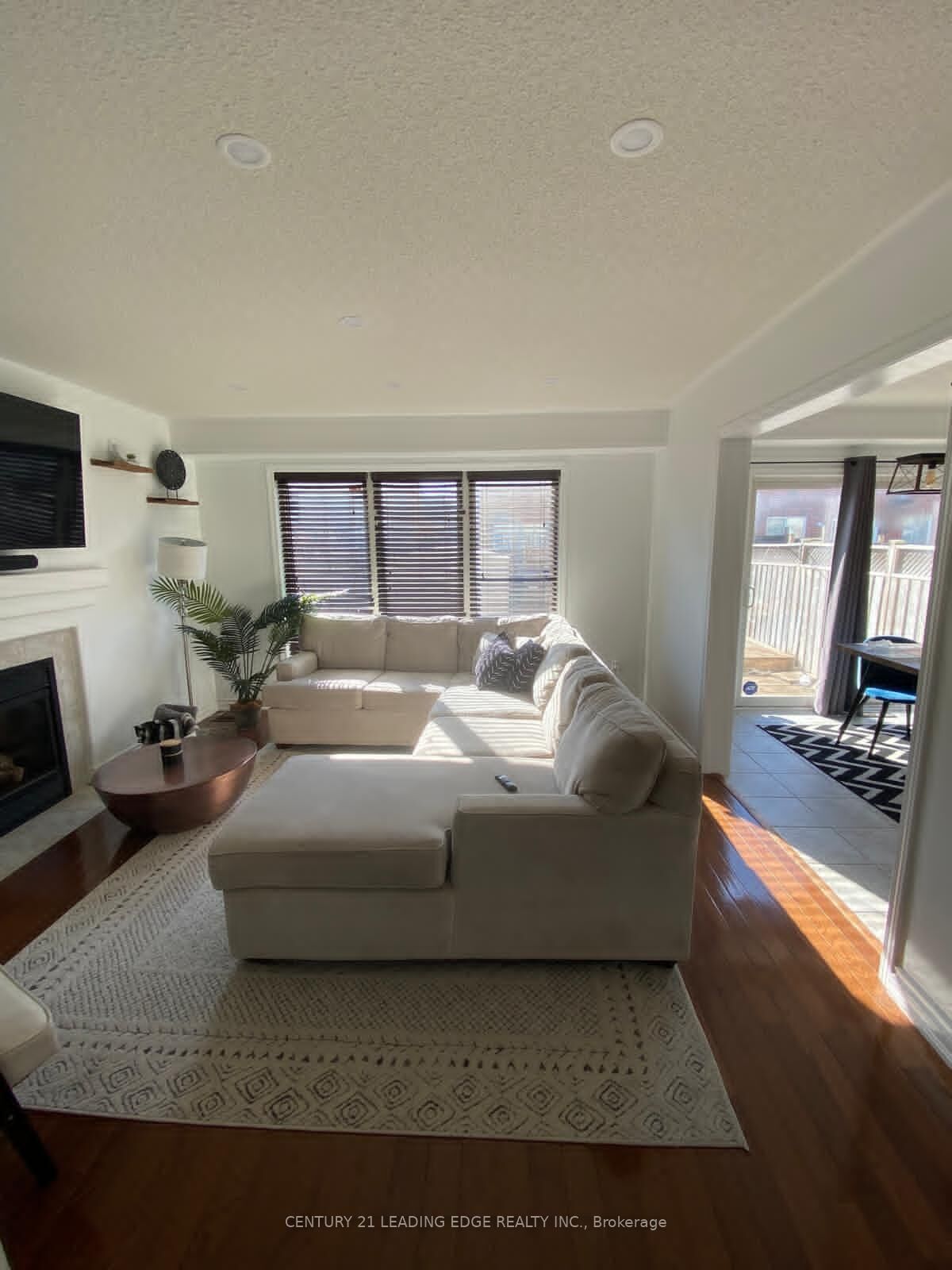 Property Photo:  71 Jessop Drive  ON L7A 3N4 