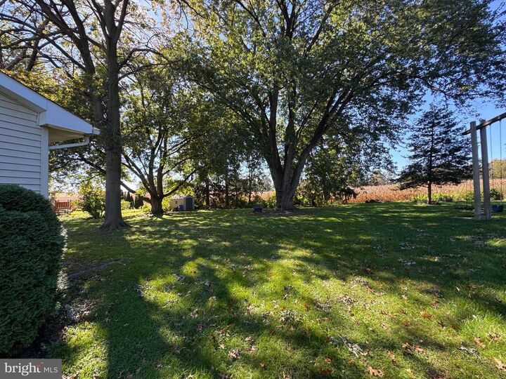 Property Photo: 1712 Bridge Road PA 17602