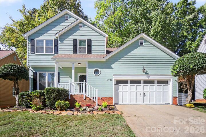Property Photo: 9732 Whitewood Trail NC 28269