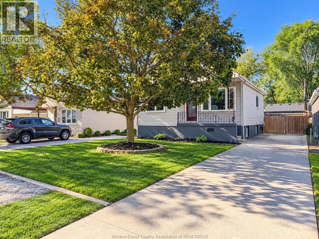 Property Photo: 2433 Meighen ON N8W 4C2