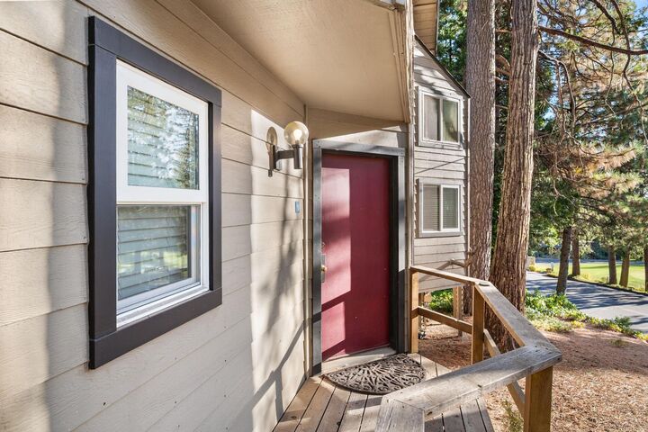 Property Photo:  921 Cypress Point #1 Drive  CA 95223 