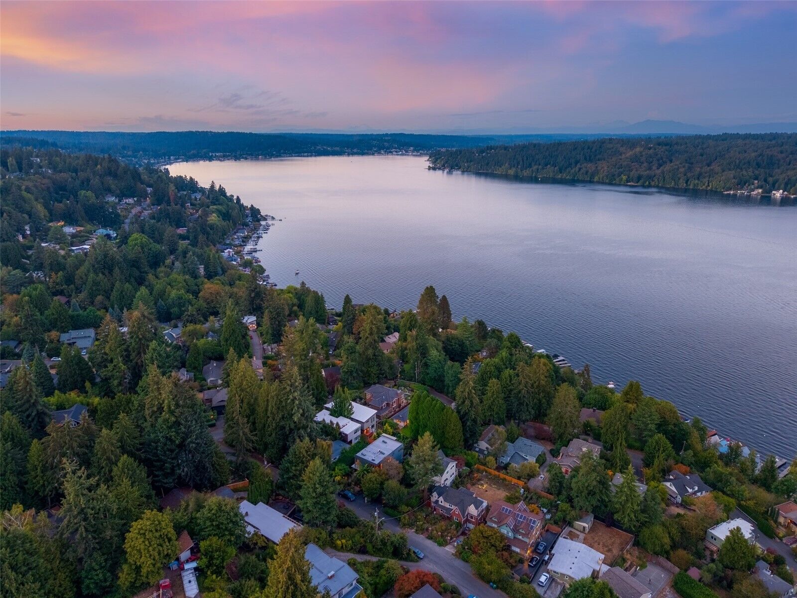 Property Photo:  12069  Lakeside Place NE  WA 98125 