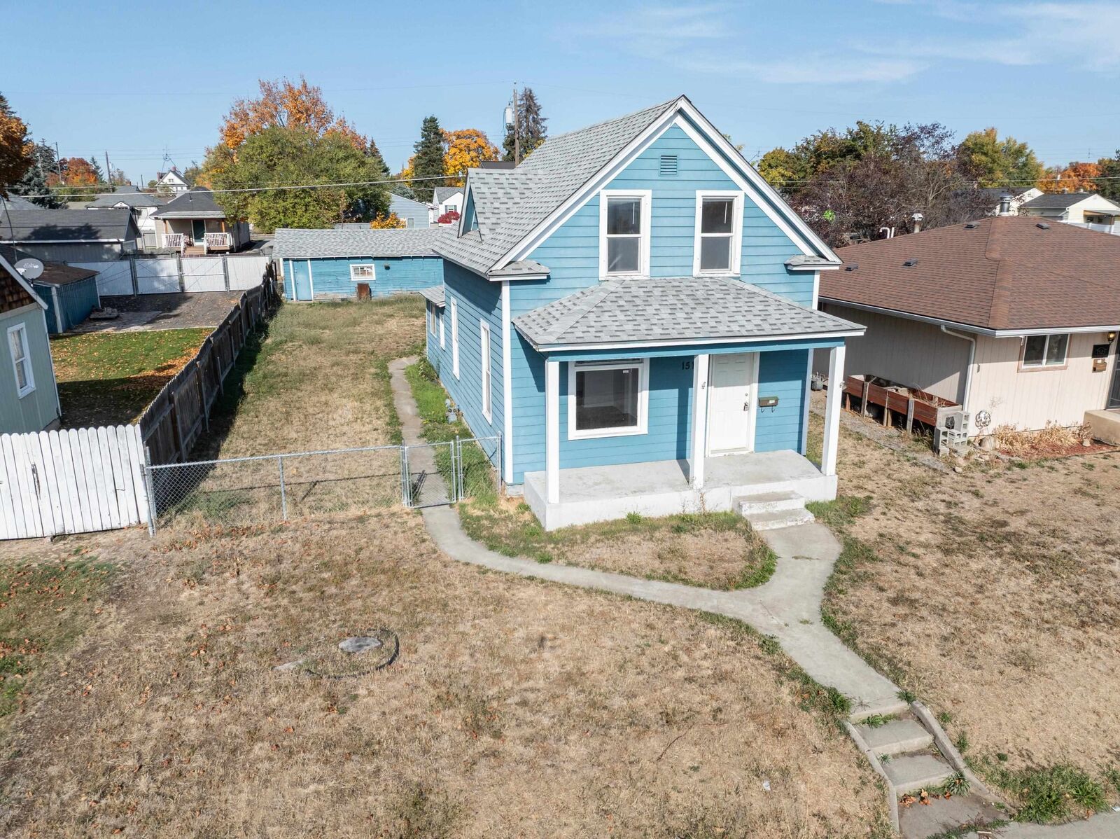 Property Photo:  1517 E Bridgeport Ave  WA 99207 