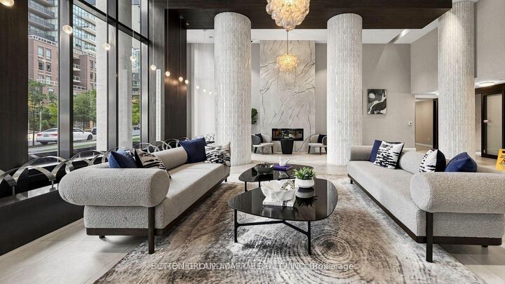 Property Photo:  38 Annie Craig Drive 4110  ON M8V 0G9 