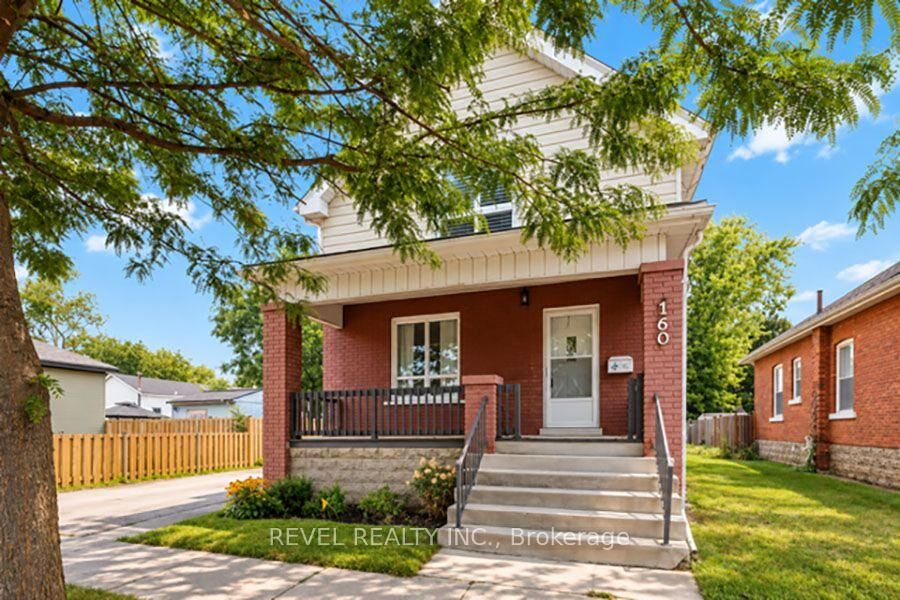 Property Photo:  160 Catharine Avenue 1  ON N3T 1Y7 