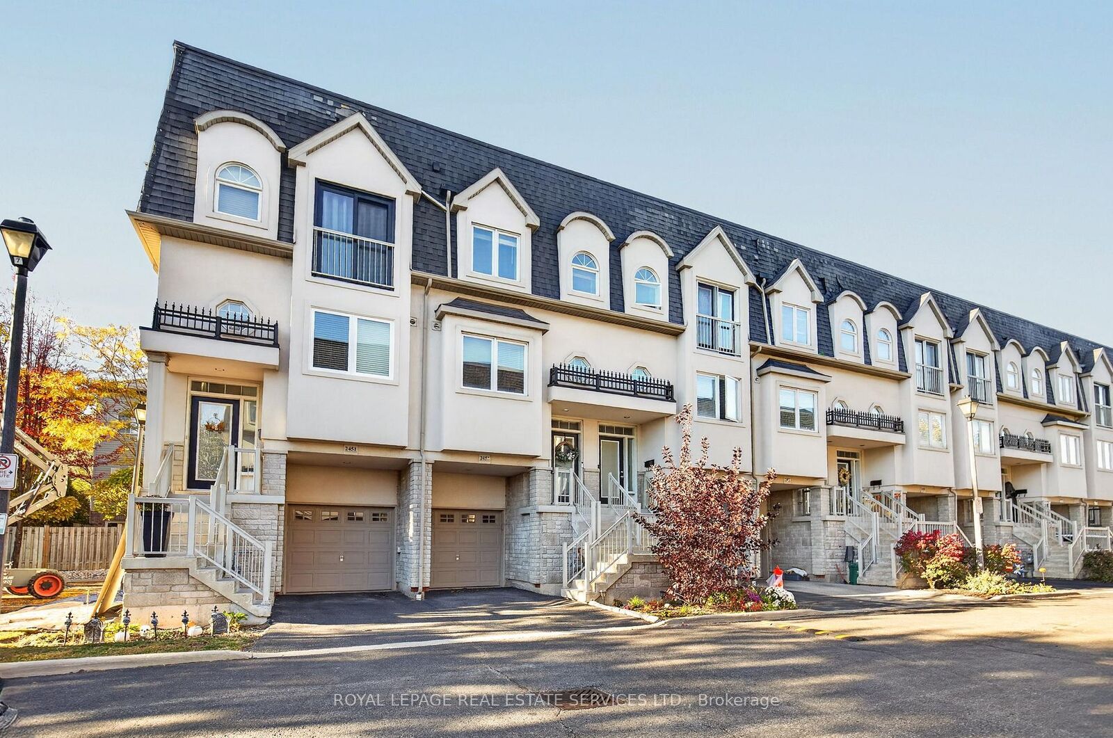 Property Photo:  2453 Scholars Common  ON L7P 2W2 